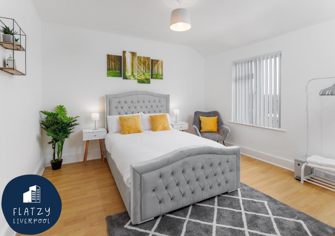 Flatzy - 6 Bed Oasis Close To Football Stadiums Liverpool Extérieur photo